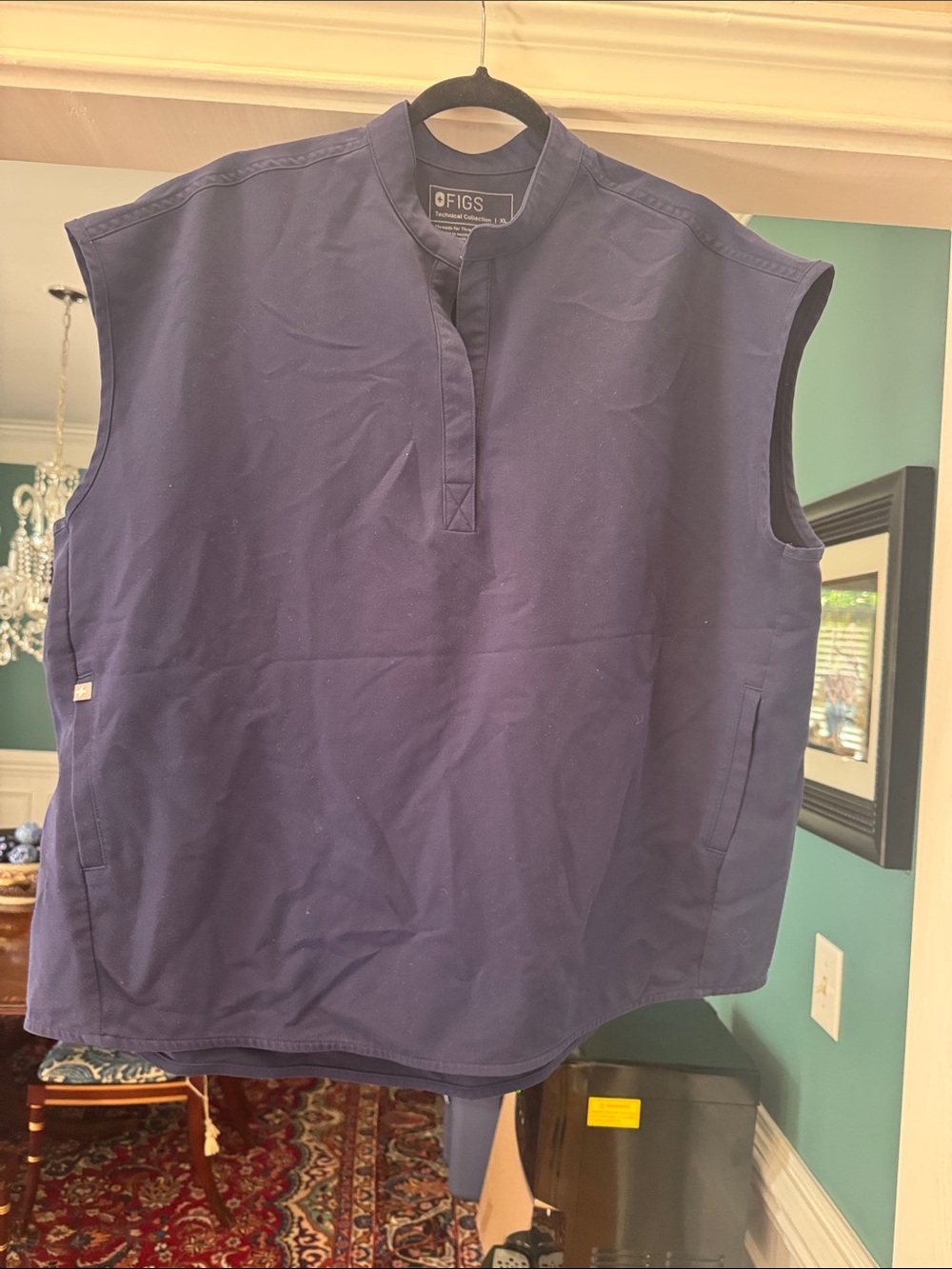 FIGS Navy Sleeveless Medical Tunic Top